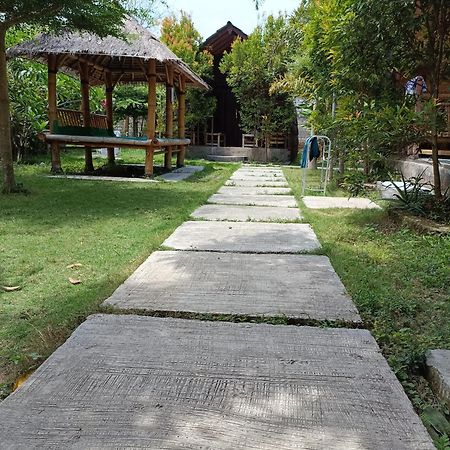 Bale Hostel Kuta  Esterno foto