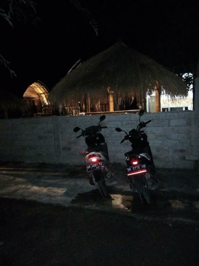 Bale Hostel Kuta  Esterno foto
