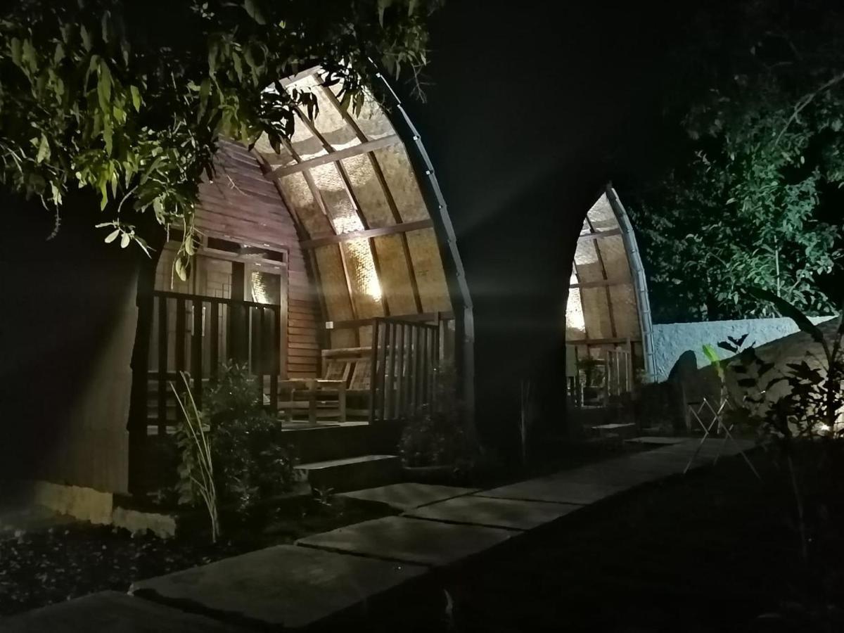 Bale Hostel Kuta  Esterno foto